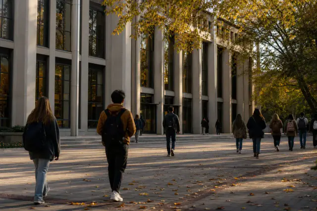 Campus lettres et sciences humaines : filières, débouchés et méthode