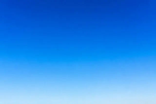 Pourquoi le ciel est bleu et le Soleil rouge au couchant