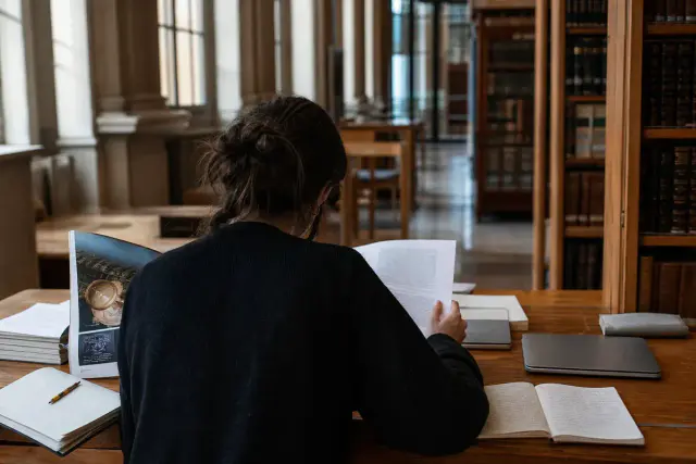Sciences Humaines : une méthode de lecture critique